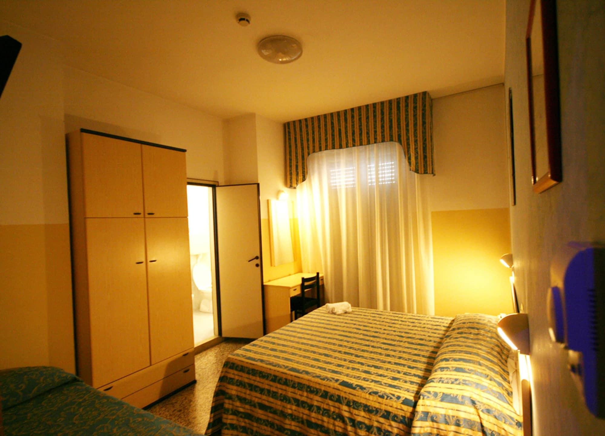 Hotel Sole Mio リミニ エクステリア 写真