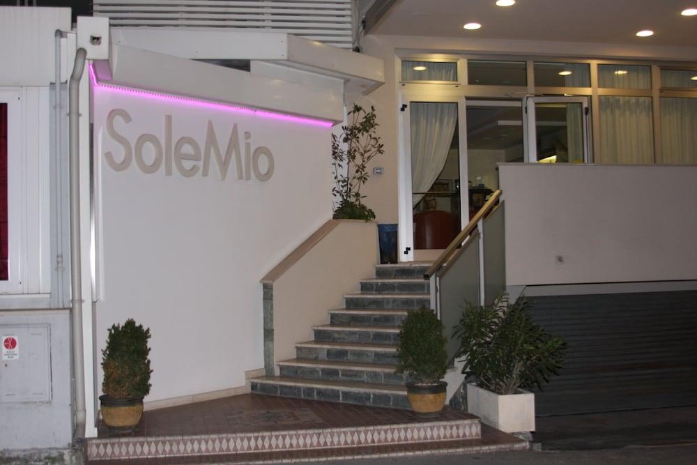 Hotel Sole Mio リミニ エクステリア 写真
